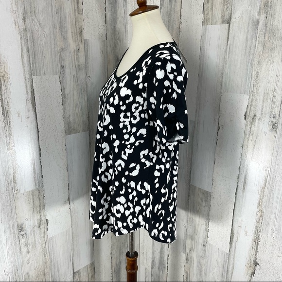 LuLaRoe New Black Leopard Cheetah Print Morgan Short Sleeve Tunic Blouse XS - Picture 5 of 10